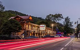 Rivers Edge Motel